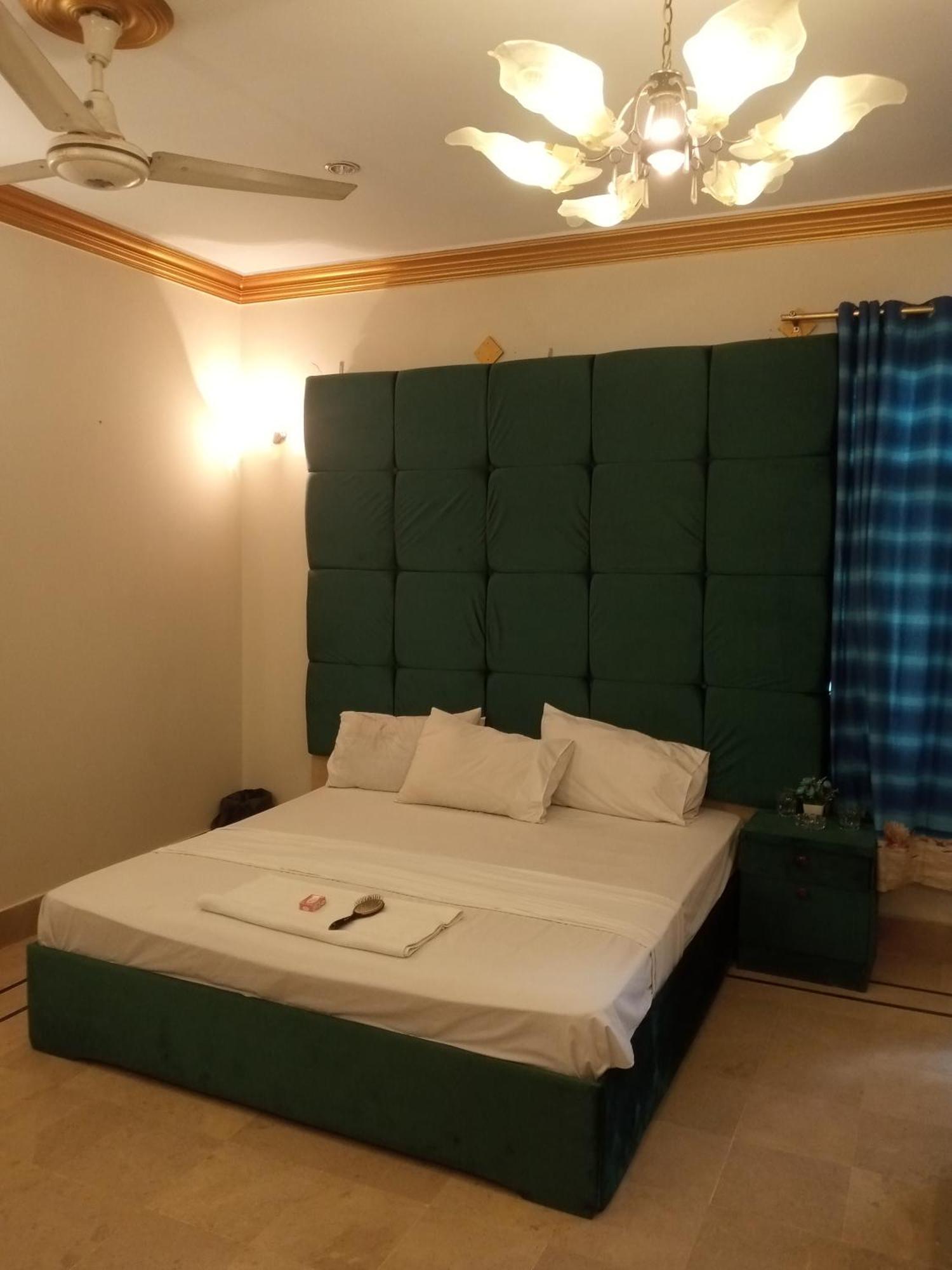 Hotel Crown Plaza, Near Karachi Airport, Darul Sehat Hospital, Dow, Agha Khan And Liaqat Hospital Εξωτερικό φωτογραφία
