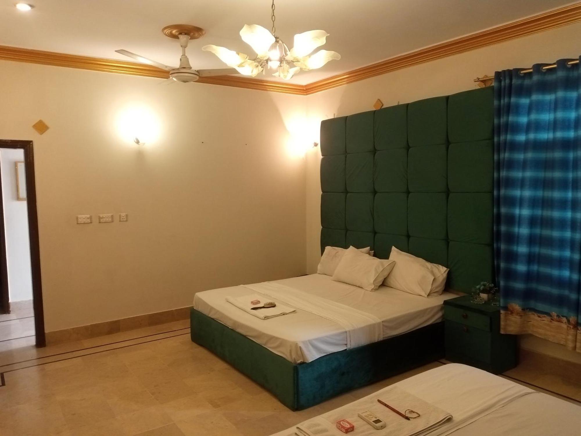 Hotel Crown Plaza, Near Karachi Airport, Darul Sehat Hospital, Dow, Agha Khan And Liaqat Hospital Εξωτερικό φωτογραφία