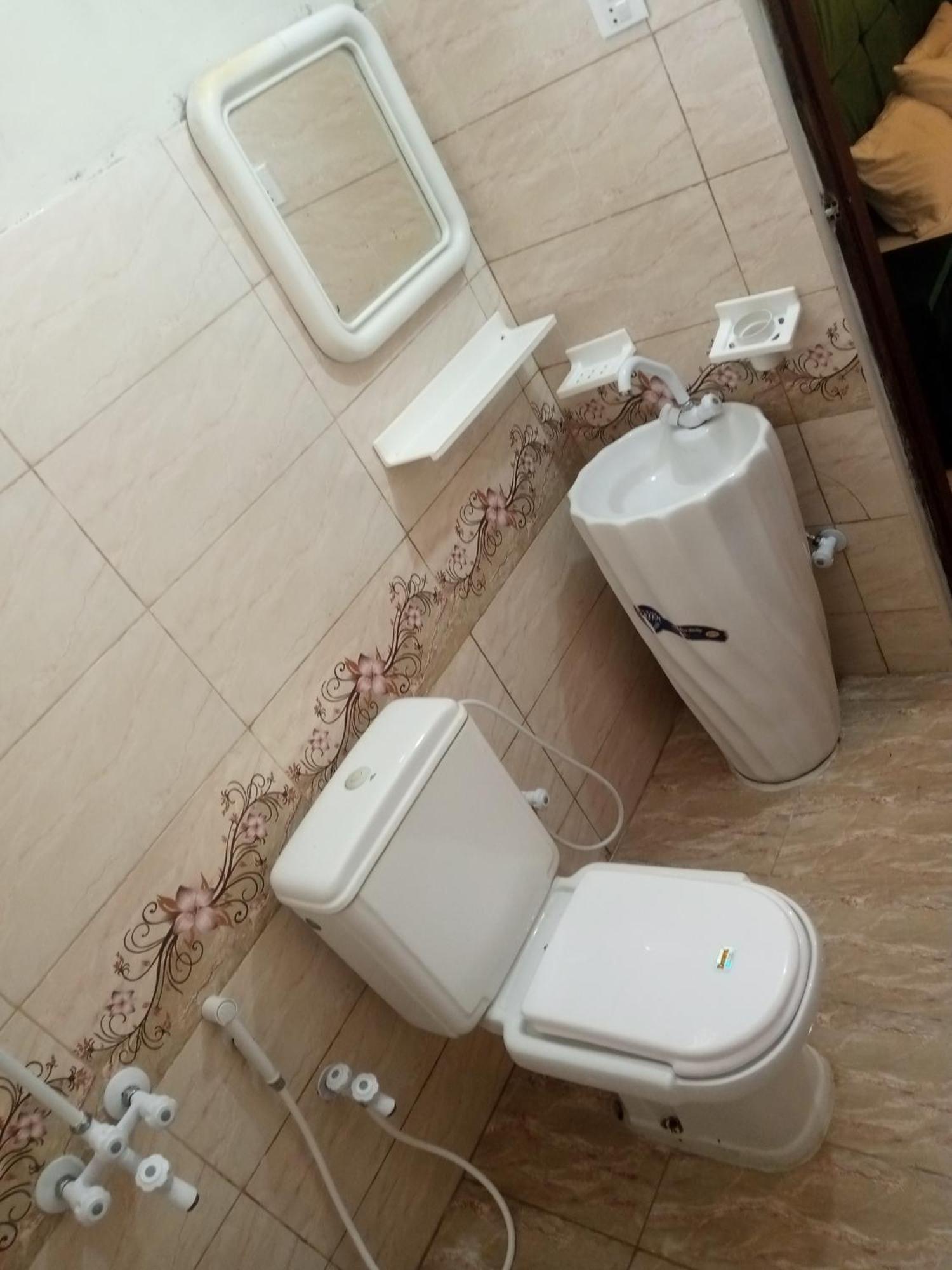 Hotel Crown Plaza, Near Karachi Airport, Darul Sehat Hospital, Dow, Agha Khan And Liaqat Hospital Εξωτερικό φωτογραφία