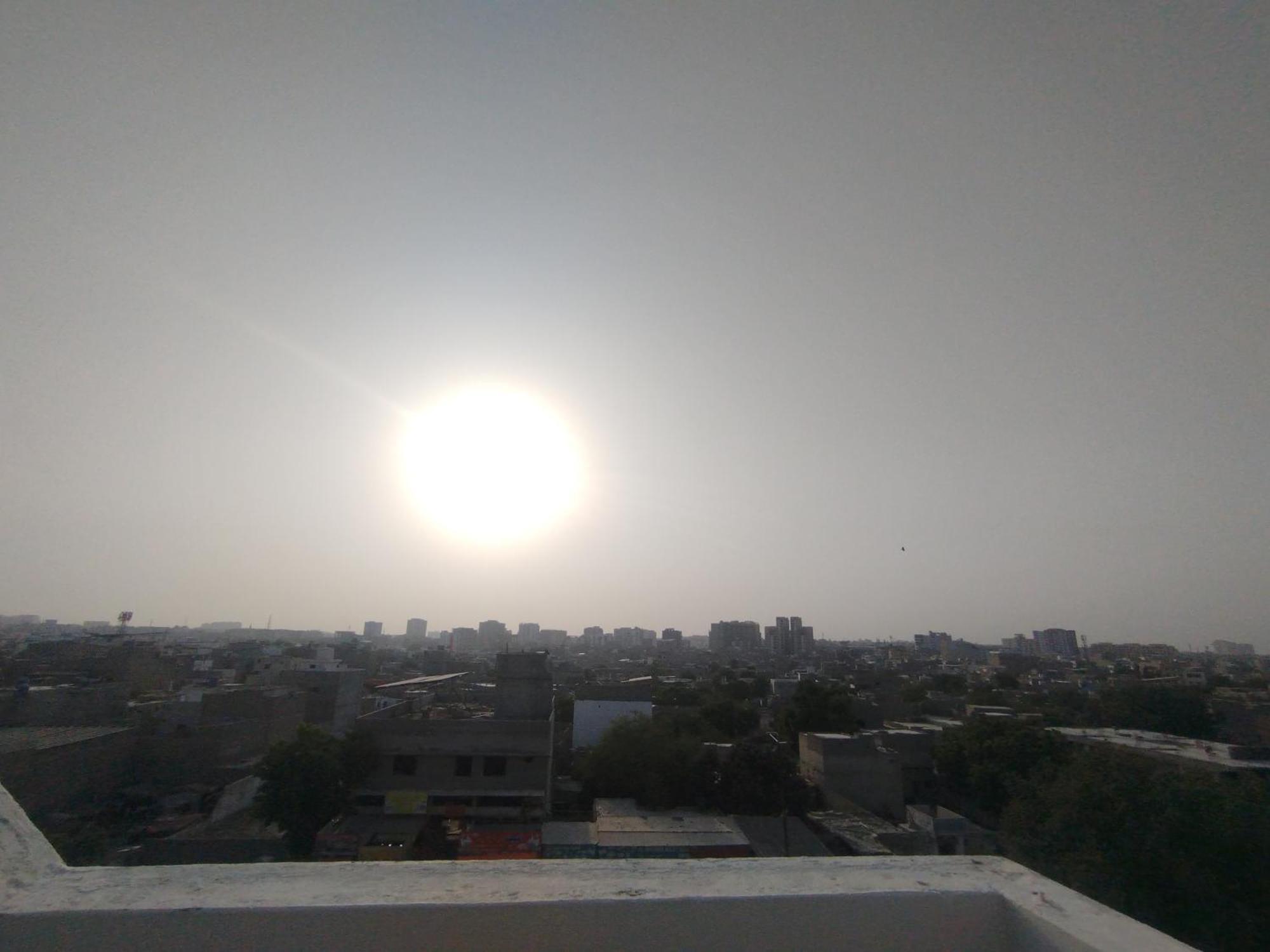 Hotel Crown Plaza, Near Karachi Airport, Darul Sehat Hospital, Dow, Agha Khan And Liaqat Hospital Εξωτερικό φωτογραφία