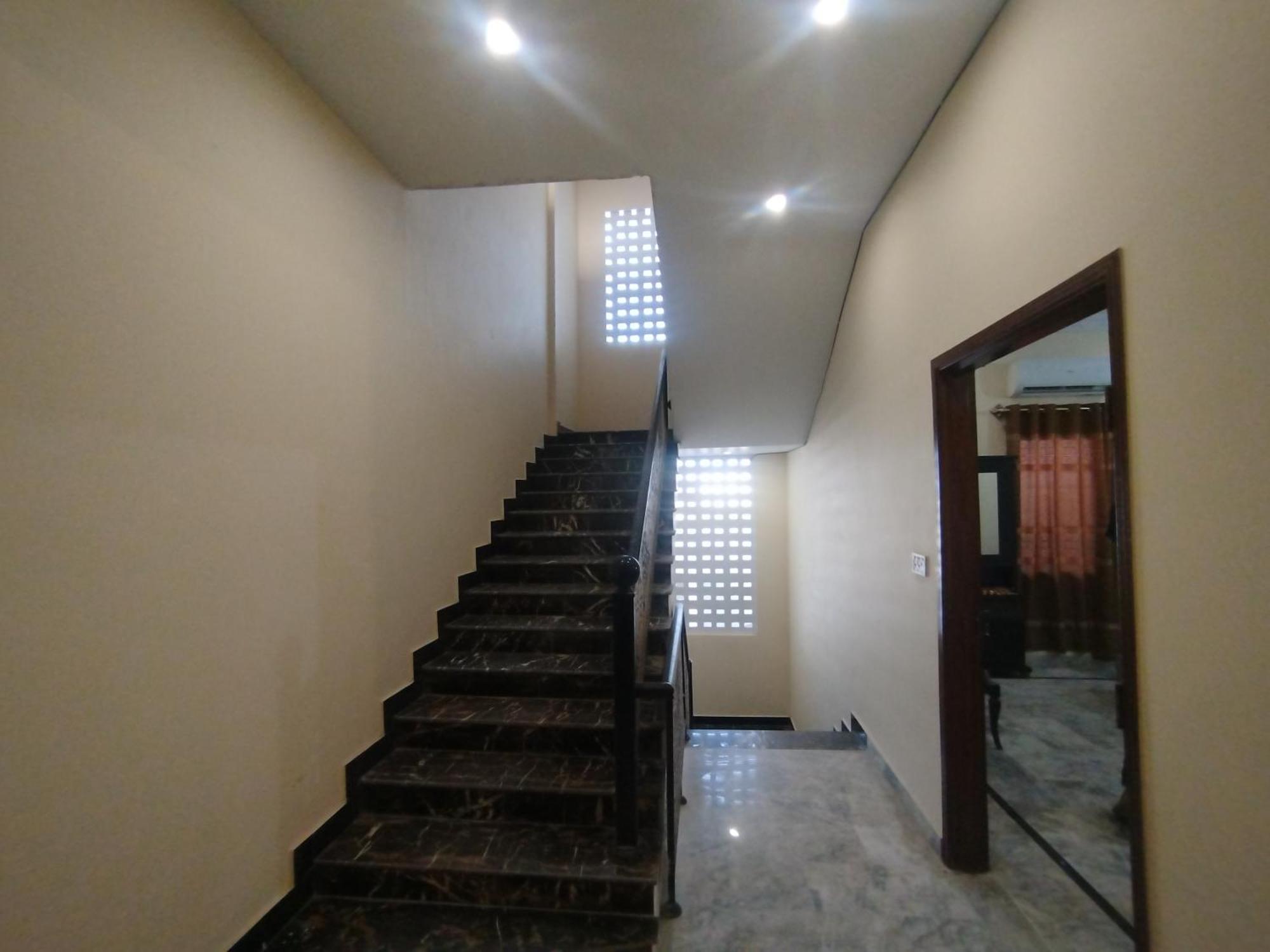 Hotel Crown Plaza, Near Karachi Airport, Darul Sehat Hospital, Dow, Agha Khan And Liaqat Hospital Εξωτερικό φωτογραφία